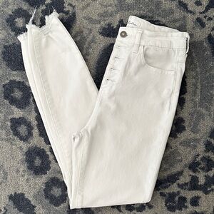 KanCan White Frayed Hem Skinny Jeans